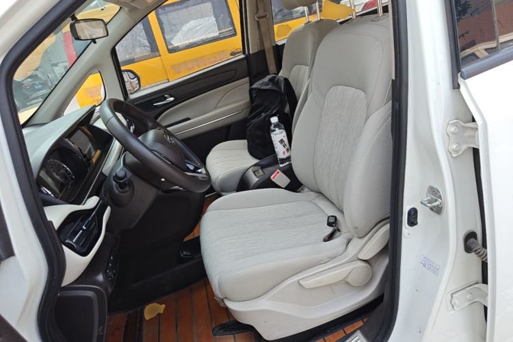 Used GAC Trumpchi M6 2019 270T DCT Elite Edition (7-seater) China VI Left Front Seat