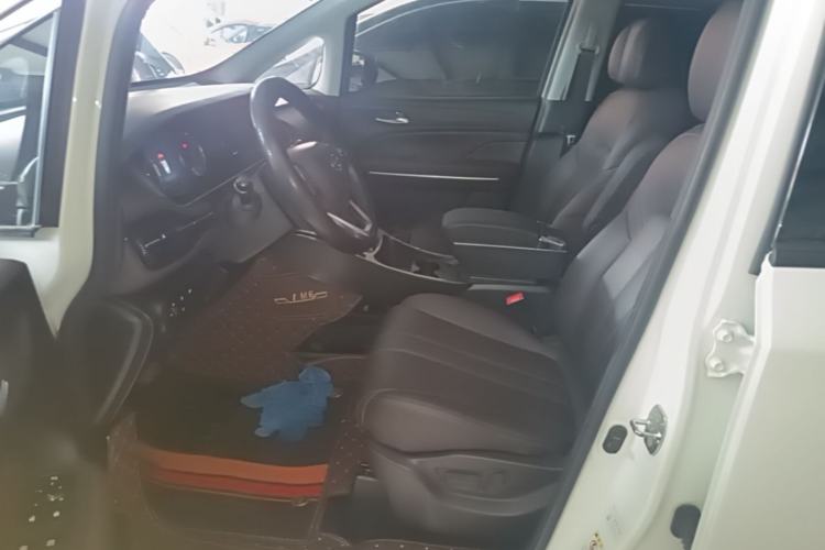 Used GAC Trumpchi M6 2019 270T DCT Luxury Edition (6-seater) China VI Left Front Seat