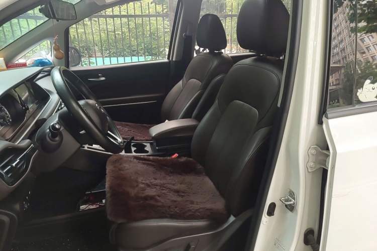 Used GAC Trumpchi M6 2019 270T DCT Luxury Edition (7-seater) China VI Left Front Seat