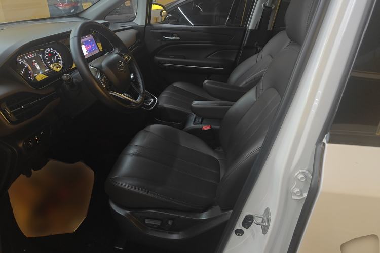 Used GAC Trumpchi M6 2019 270T DCT Luxury Edition (7-seater) China VI Left Front Seat
