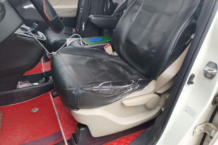 Used GAC Trumpchi M6 2019 270T DCT Elite Edition (7-seater) China VI Left Front Seat