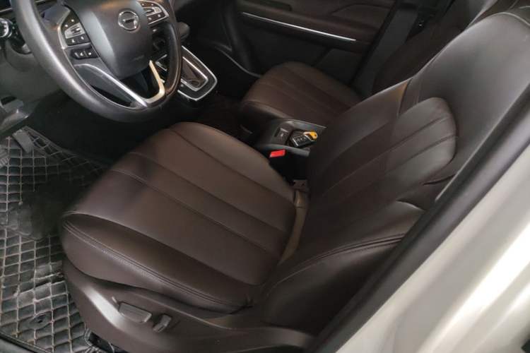 Used GAC Trumpchi M6 2019 270T DCT Prestige Edition (6-Seater) China VI Left Front Seat