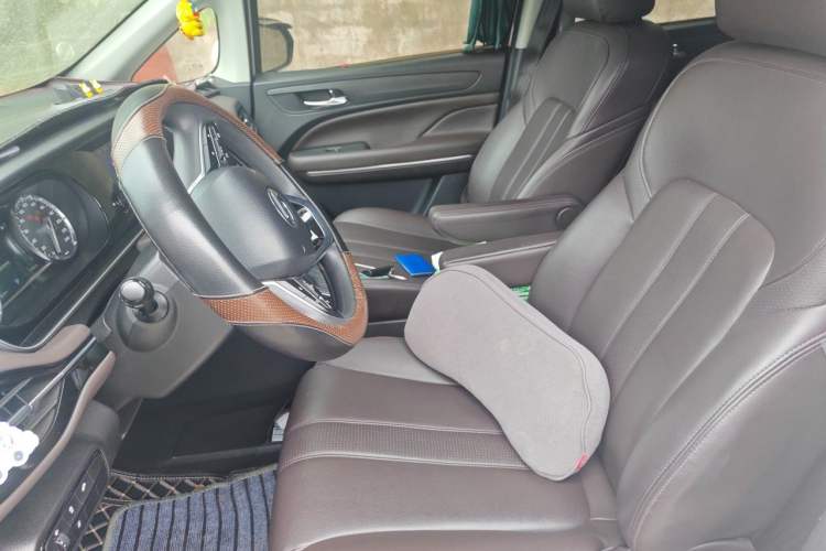 Used GAC Trumpchi M6 2019 270T DCT Luxury Edition (7-seater) China VI Left Front Seat
