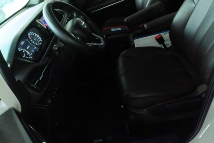 Used GAC Trumpchi M6 2019 270T DCT Luxury Edition (6-seater) China VI Left Front Seat