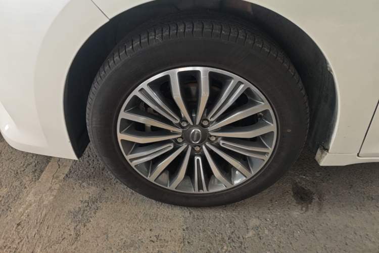 Used GAC Trumpchi M6 2019 270T DCT Prestige Edition (7-seater) China VI Left Front Wheel Hub