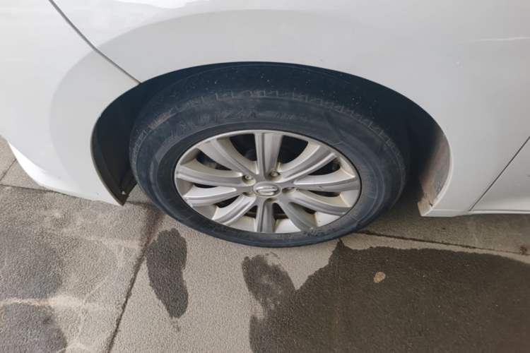 Used GAC Trumpchi M6 2019 270T DCT Luxury Edition (7-seater) China VI Left Front Wheel Hub