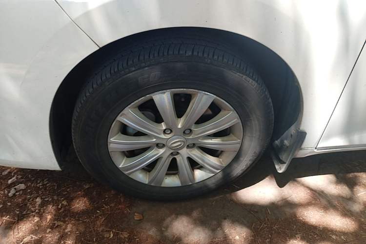 Used GAC Trumpchi M6 2019 270T Automatic Luxury Edition (7-seater) China V Standard Left Front Wheel Hub