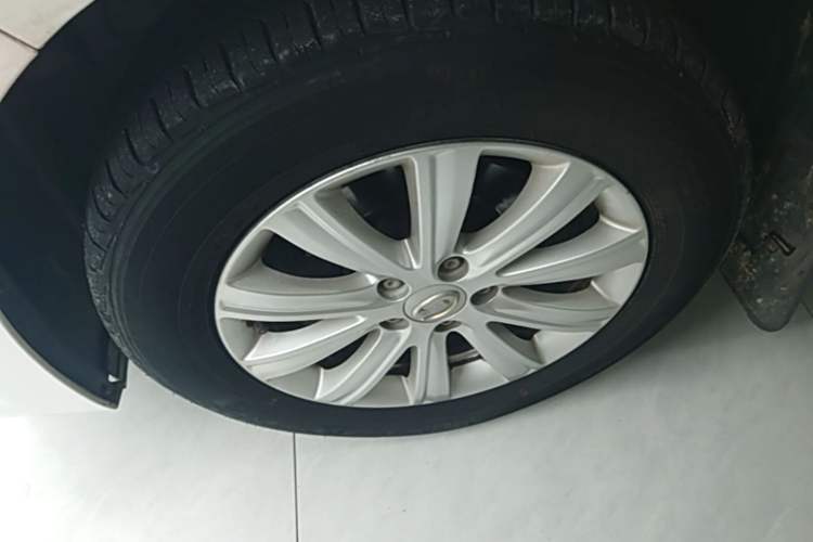 Used GAC Trumpchi M6 2019 270T Automatic Luxury Edition (7-seater) China V Standard Left Front Wheel Hub