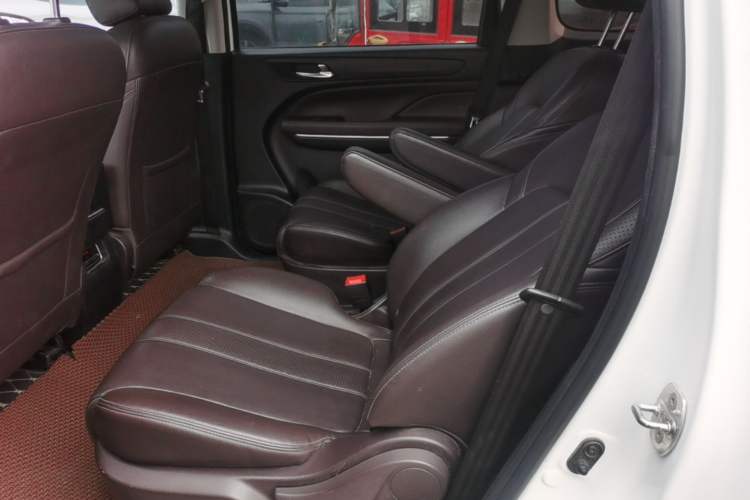 Used GAC Trumpchi M6 2019 270T DCT Luxury Edition (6-seater) China VI Left Rear Seat
