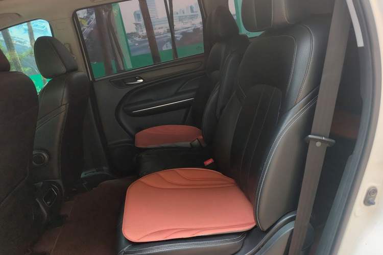 Used GAC Trumpchi M6 2019 270T DCT Luxury Edition (7-seater) China VI Left Rear Seat