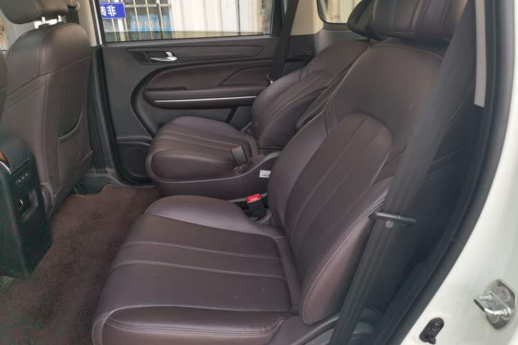 Used GAC Trumpchi M6 2019 270T Automatic Elite Edition (7-seater) China V Standard Left Rear Seat