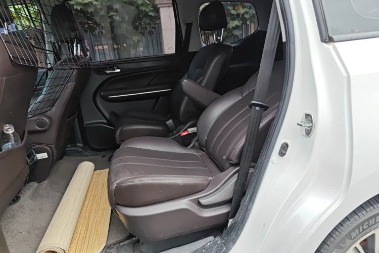 Used GAC Trumpchi M6 2019 270T Automatic Luxury Edition (7-seater) China V Standard Left Rear Seat
