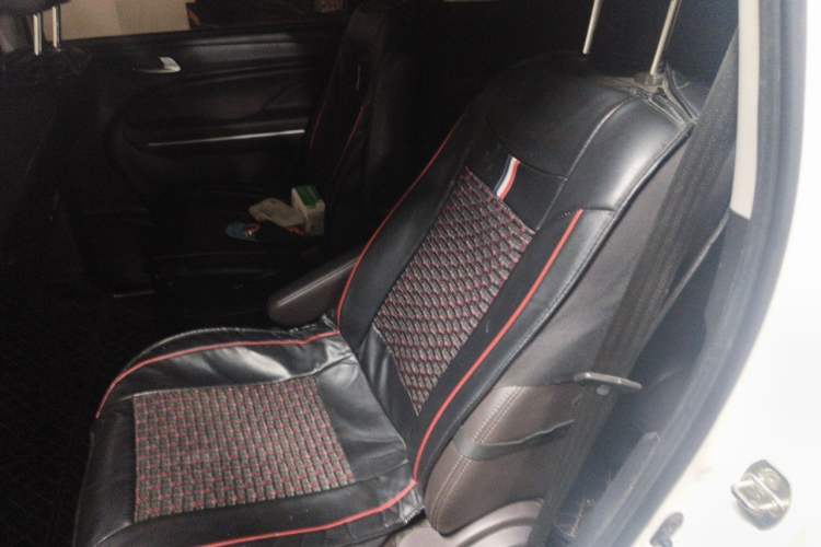 Used GAC Trumpchi M6 2019 270T DCT Luxury Edition (7-seater) China VI Left Rear Seat