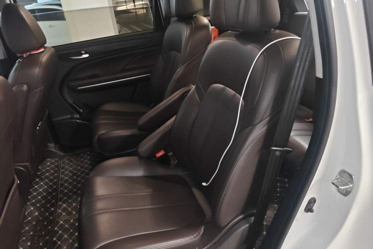 Used GAC Trumpchi M6 2019 270T Automatic Luxury Edition (7-seater) China V Standard Left Rear Seat