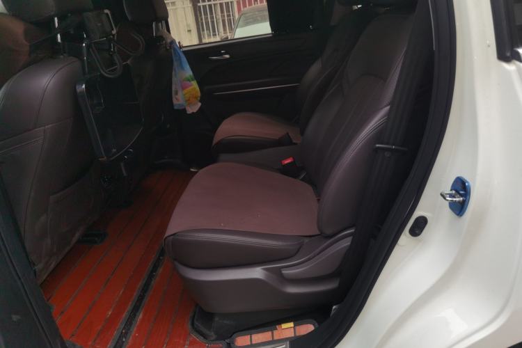 Used GAC Trumpchi M6 2019 270T DCT Luxury Edition (6-seater) China VI Left Rear Seat