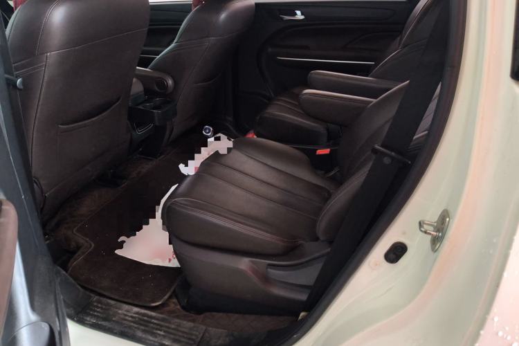 Used GAC Trumpchi M6 2019 270T Automatic Luxury Edition (7-seater) China V Standard Left Rear Seat