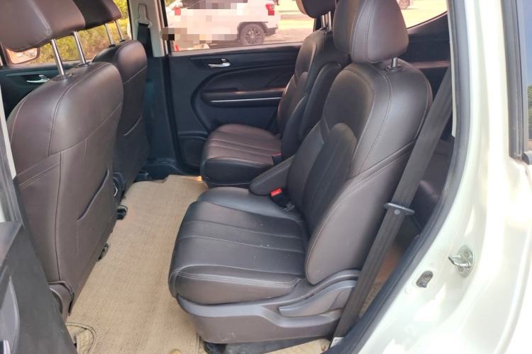 Used GAC Trumpchi M6 2019 270T Automatic Luxury Edition (7-seater) China V Standard Left Rear Seat