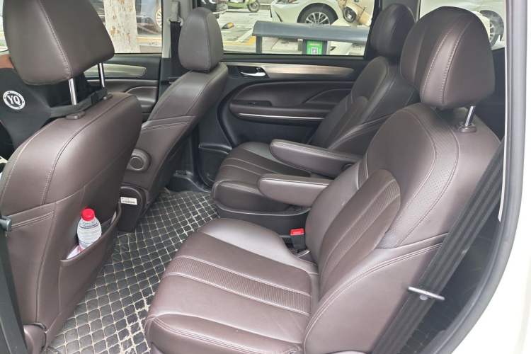 Used GAC Trumpchi M6 2019 270T Automatic Prestige Edition (6-seater) - China V Standard Left Rear Seat