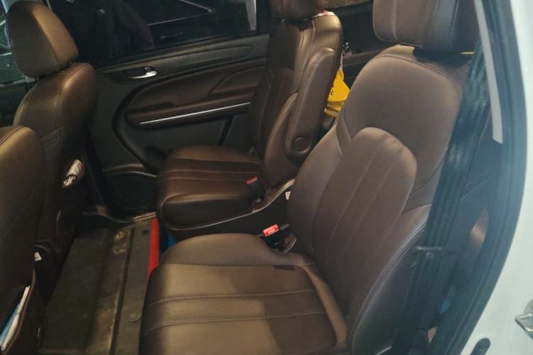 Used GAC Trumpchi M6 2019 270T DCT Luxury Edition (6-seater) China VI Left Rear Seat