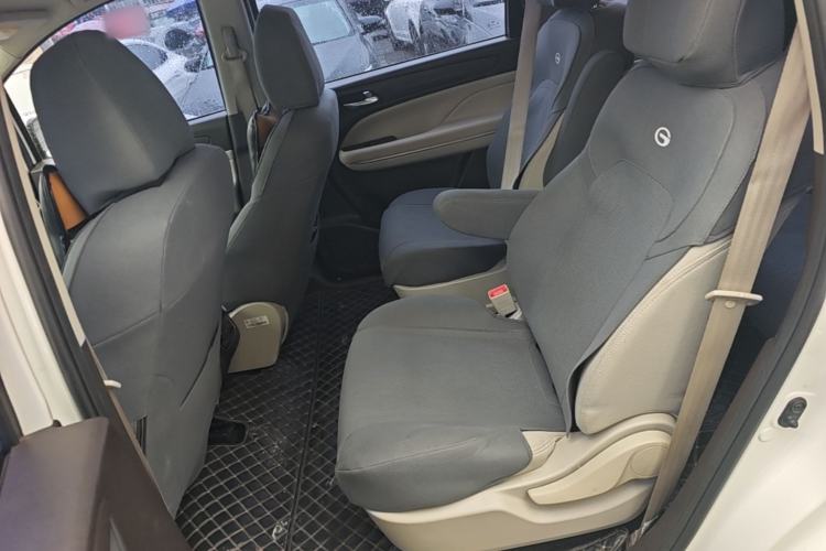 Used GAC Trumpchi M6 2019 270T DCT Elite Edition (7-seater) China VI Left Rear Seat