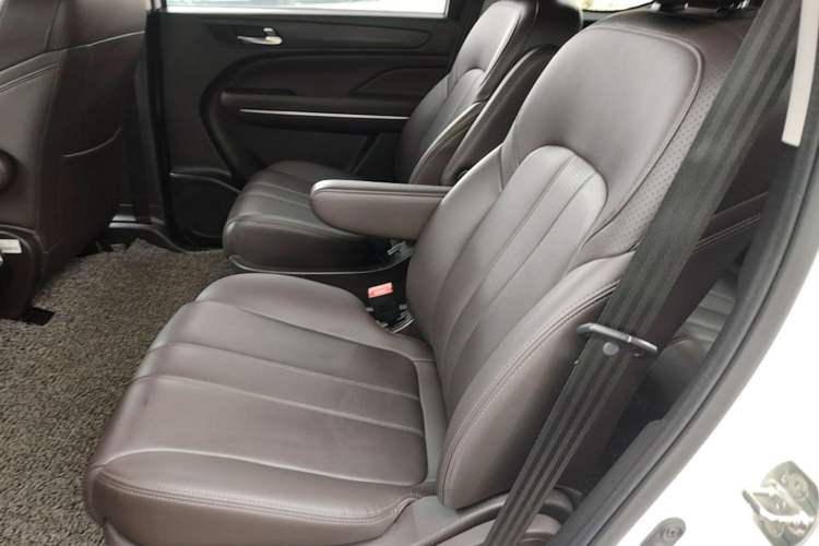 Used GAC Trumpchi M6 2019 270T DCT Luxury Edition (6-seater) China VI Left Rear Seat
