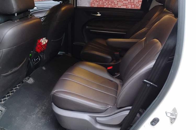 Used GAC Trumpchi M6 2019 270T DCT Prestige Edition (7-seater) China VI Left Rear Seat