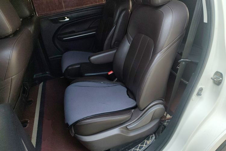 Used GAC Trumpchi M6 2019 270T Automatic Luxury Edition (7-seater) China V Standard Left Rear Seat