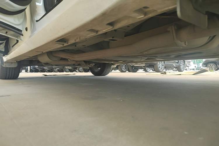Used GAC Trumpchi M6 2019 270T DCT Luxury Edition (7-seater) China VI Left Side Sill