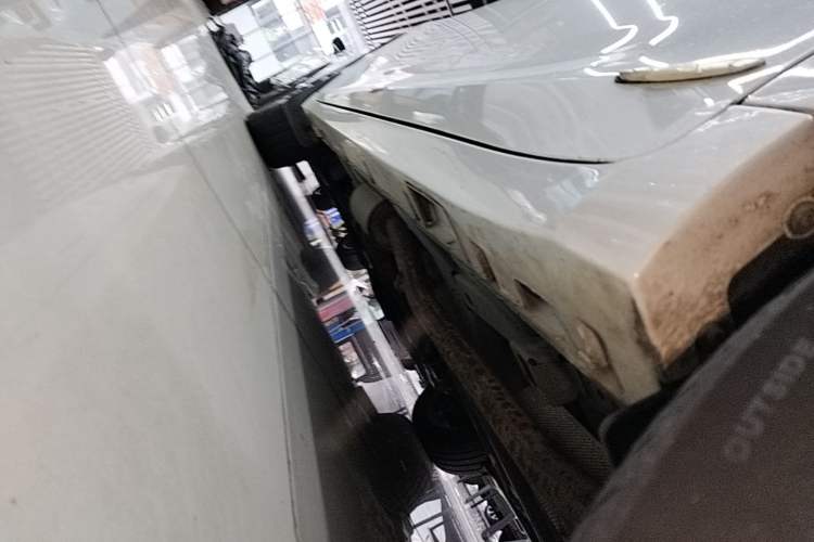 Used GAC Trumpchi M6 2019 270T DCT Prestige Edition (7-seater) China VI Left Side Sill