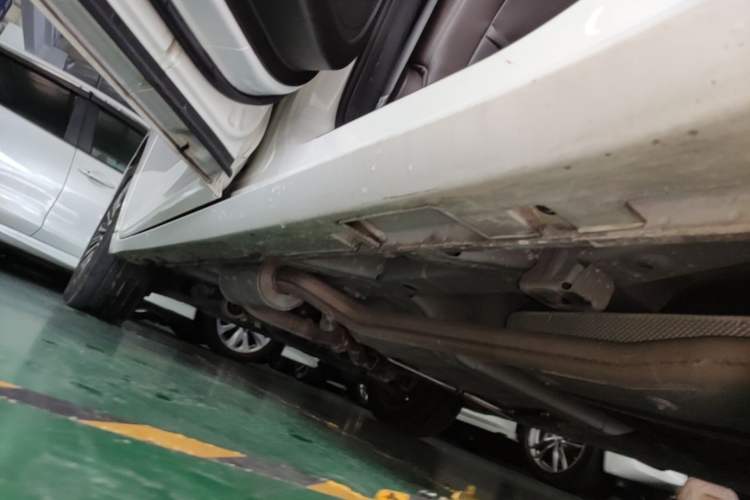 Used GAC Trumpchi M6 2019 270T DCT Prestige Edition (6-Seater) China VI Left Side Sill