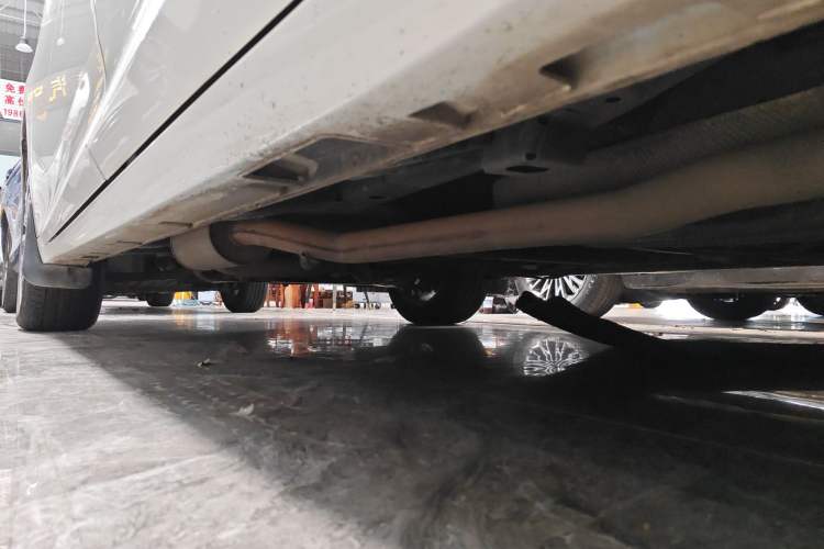 Used GAC Trumpchi M6 2019 270T DCT Luxury Edition (7-seater) China VI Left Side Sill