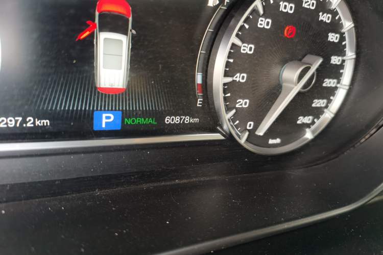 Used GAC Trumpchi M6 2019 270T Automatic Elite Edition (7-seater) China V Standard Odometer Close Up