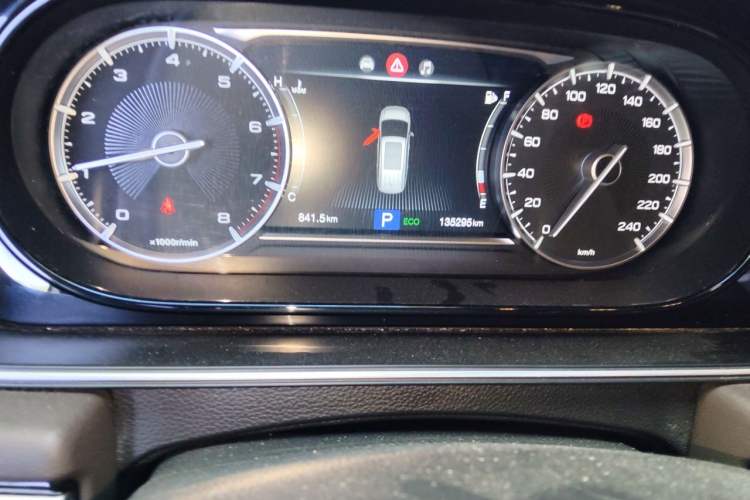 Used GAC Trumpchi M6 2019 270T DCT Luxury Edition (7-seater) China VI Odometer Close Up