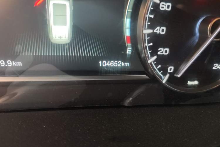 Used GAC Trumpchi M6 2019 270T Manual Elite Edition (7-seater) China VI Odometer Close Up