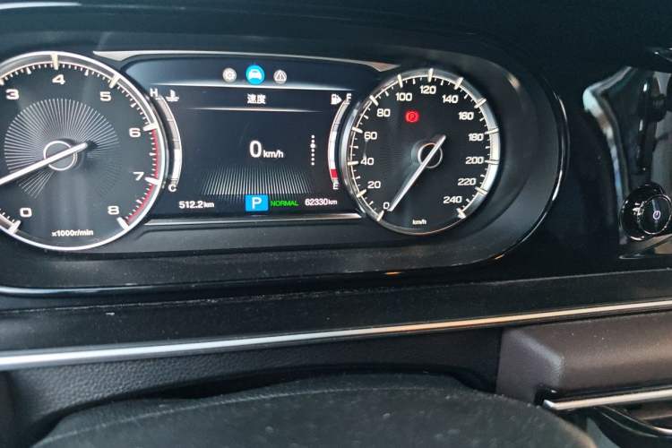 Used GAC Trumpchi M6 2019 270T Automatic Luxury Edition (7-seater) China V Standard Odometer Close Up