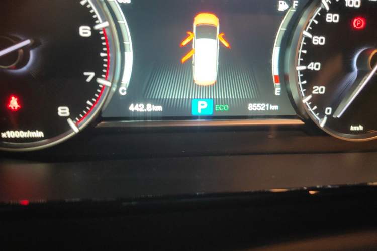 Used GAC Trumpchi M6 2019 270T Automatic Luxury Edition (7-seater) China V Standard Odometer Close Up