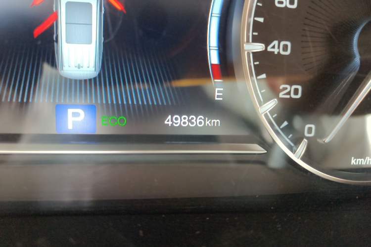 Used GAC Trumpchi M6 2019 270T DCT Luxury Edition (7-seater) China VI Odometer Close Up