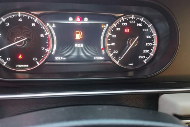 Used GAC Trumpchi M6 2019 270T Manual Elite Edition (7-seater) China VI Odometer Close Up
