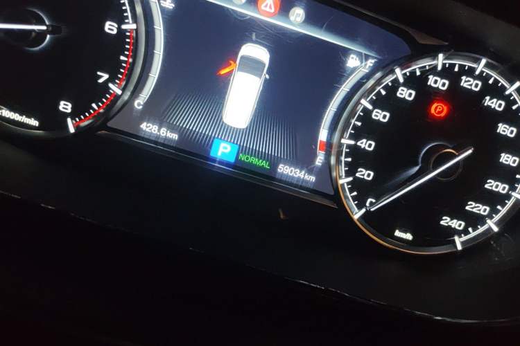 Used GAC Trumpchi M6 2019 270T DCT Luxury Edition (6-seater) China VI Odometer Close Up