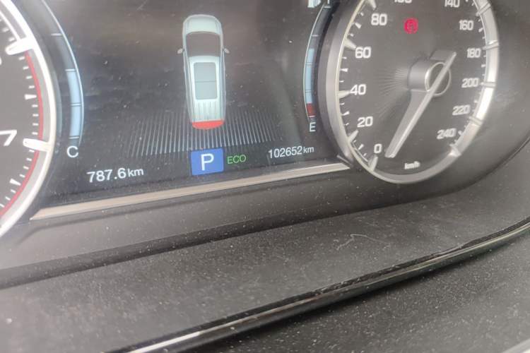 Used GAC Trumpchi M6 2019 270T DCT Luxury Edition (7-seater) China VI Odometer Close Up
