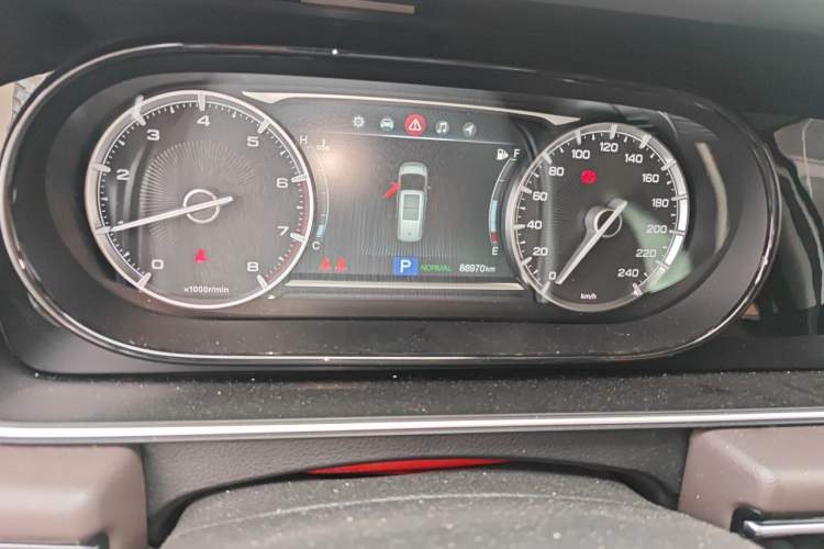 Used GAC Trumpchi M6 2019 270T DCT Luxury Edition (7-seater) China VI Odometer Close Up