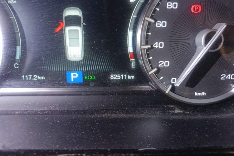 Used GAC Trumpchi M6 2019 270T Automatic Luxury Edition (6-seater) - China V Standard Odometer Close Up