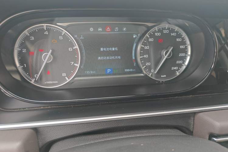 Used GAC Trumpchi M6 2019 270T DCT Luxury Edition (6-seater) China VI Odometer Close Up