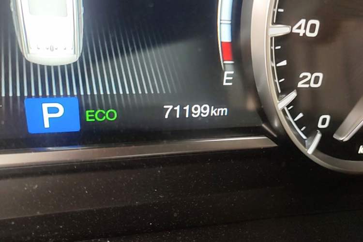 Used GAC Trumpchi M6 2019 270T DCT Luxury Edition (7-seater) China VI Odometer Close Up