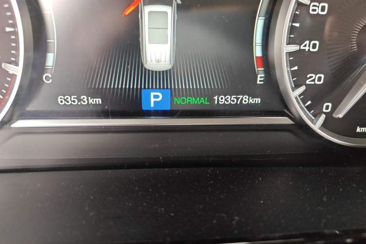 Used GAC Trumpchi M6 2019 270T DCT Luxury Edition (7-seater) China VI Odometer Close Up
