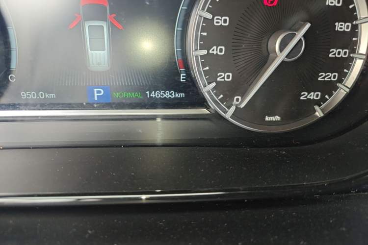 Used GAC Trumpchi M6 2019 270T Automatic Prestige Edition (6-seater) - China V Standard Odometer Close Up