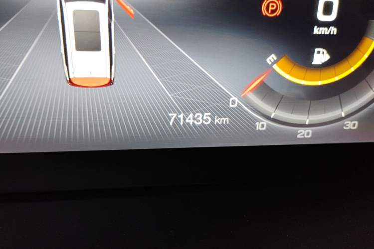 Used GAC Trumpchi M6 2019 270T DCT Prestige Edition (7-seater) China VI Odometer Close Up