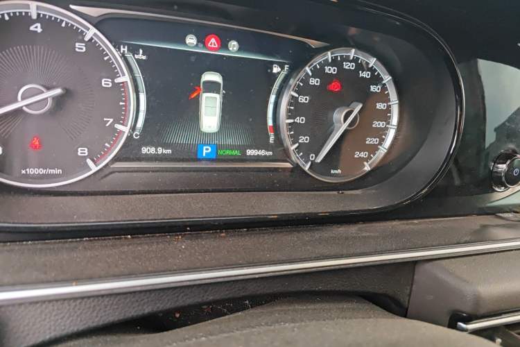 Used GAC Trumpchi M6 2019 270T DCT Luxury Edition (6-seater) China VI Odometer Close Up