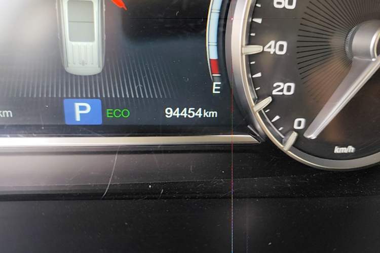 Used GAC Trumpchi M6 2019 270T DCT Elite Edition (7-seater) China VI Odometer Close Up