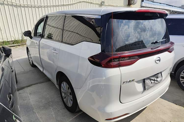 Used GAC Trumpchi M6 2019 270T DCT Elite Edition (7-seater) China VI Rear Left 45 Deg